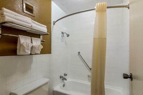 Motel Americas Best Value Inn Shawnee