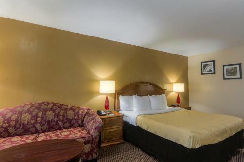 Motel Americas Best Value Inn Shawnee