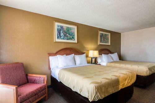 Motel Americas Best Value Inn Shawnee