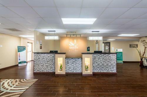 Motel Americas Best Value Inn Shawnee