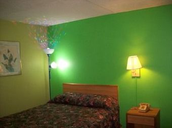 Motel Red Carpet Inn Lima