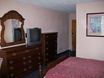 Motel Red Carpet Inn Lima