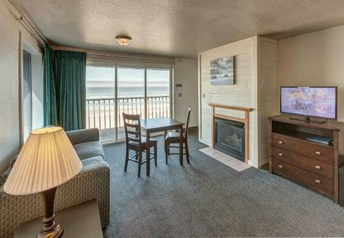 Hotel Surfside Resort