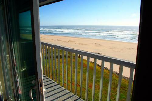 Hotel Surfside Resort