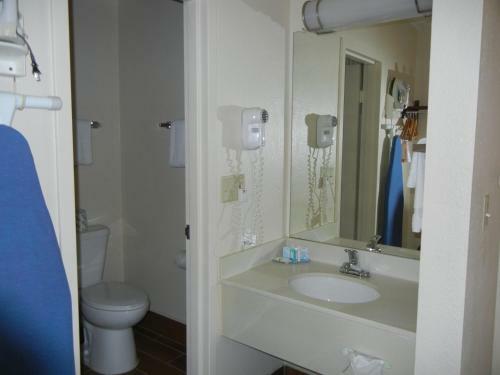 Hotel Quality Inn Holland