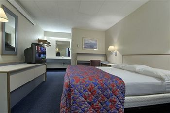 Hotel Red Roof Inn Toledo - Holland