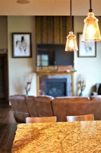 The Grand Lodge- Spearfish Exclusive