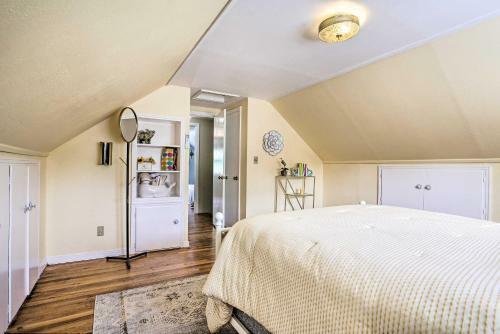 Quaint Central Spearfish Home With Deck And Yard!