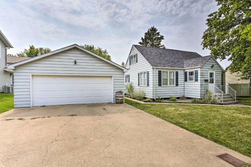 Quaint Central Spearfish Home With Deck And Yard!