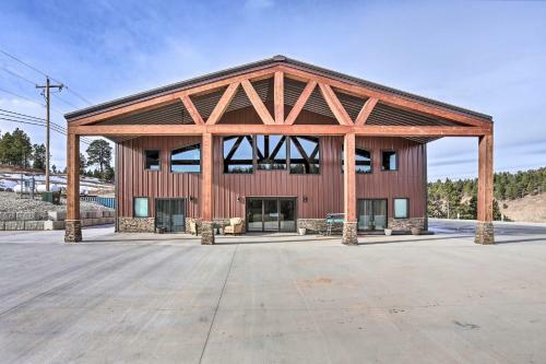 Whiskey Barrel Ranch With Grill And Fire Pit!
