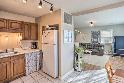 Cozy Rapid City Escape With Outdoor Fire Pit!