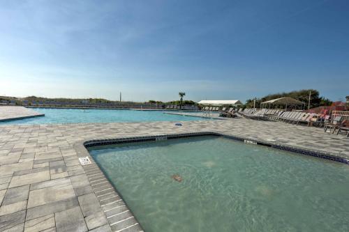 Apartamento Resort Condo Pools, Tennis, Golf - Steps To Beach