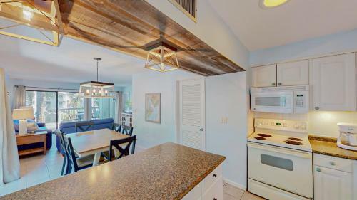 Villa 6 Hickory Cove