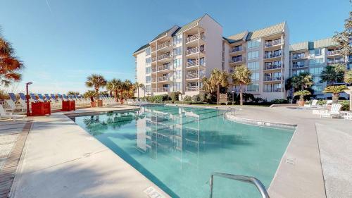2215 Villamare