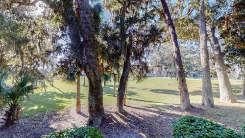 903 Inverness Village