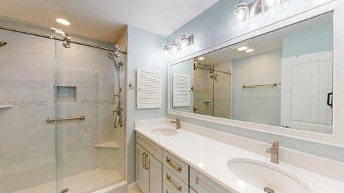 928 Inverness Village