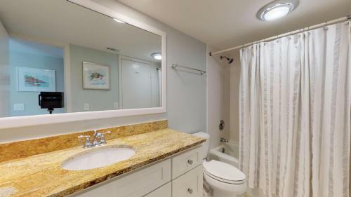 246 Turnberry Village