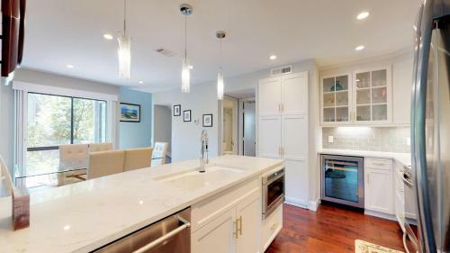 246 Turnberry Village
