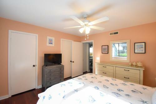243 Turnberry Village