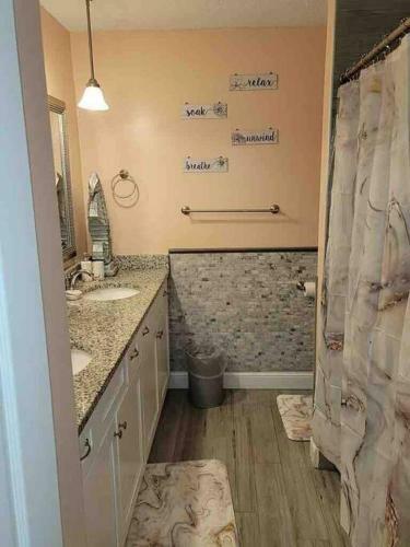 Apartamento Elegant 2-bedroom Pet-friendly Villa W 2 Parking Spaces