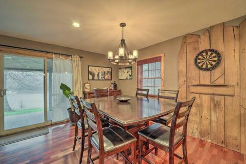 Butler Cabin With Private Dock On Lake Watauga!
