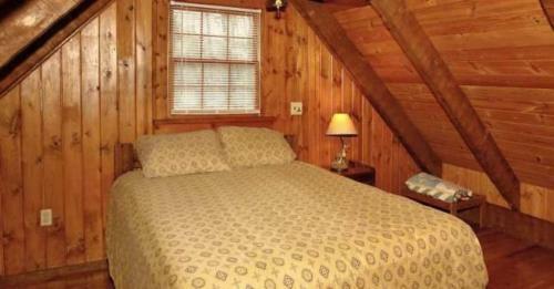 Wildwood Flower Cabin