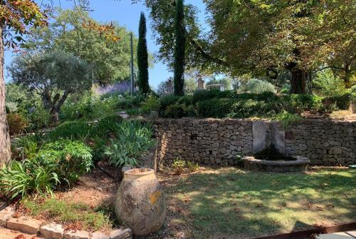 Villa Terrubi En Provence