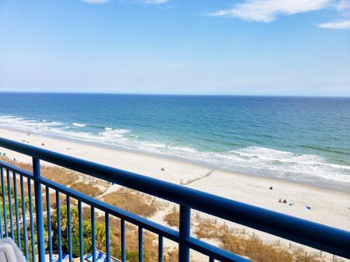 Coral Beach 816