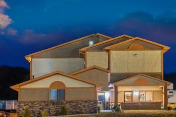 Hotel America's Best Value Inn & Suites Bedford