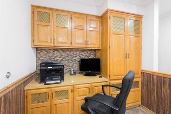 Hotel America's Best Value Inn & Suites Bedford