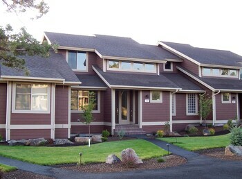 Hotel The Lodge At Eagle Crest, A Holiday Inn Resort