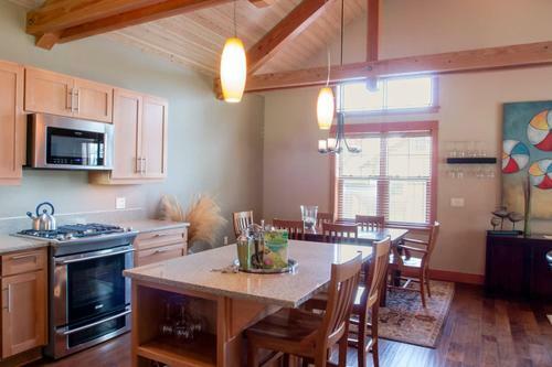 Villa Lodges At Cannon Beach