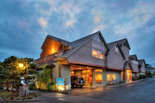 Hotel Surfsand Resort