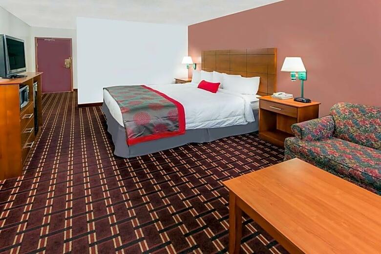 Motel Ramada Medford & Convention Center