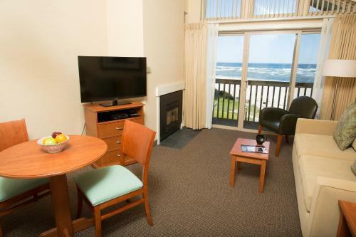 Hotel Schooner's Cove Inn