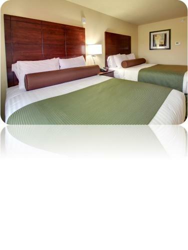 Hotel Cobblestone Inn & Suites Harvey