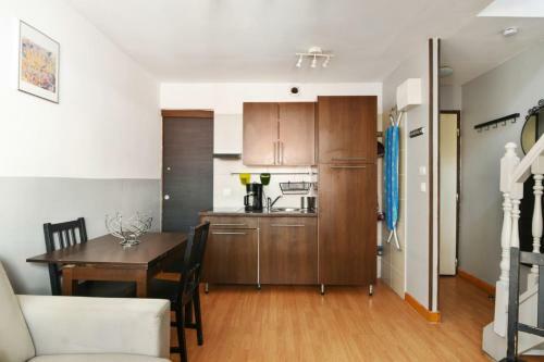 Apartamento Cozy Flat Close To Stations And Old Lille - Welkeys