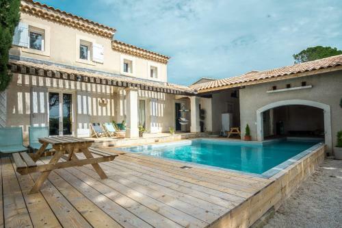 Villa Tout Confort Avec Piscine Priv�e
