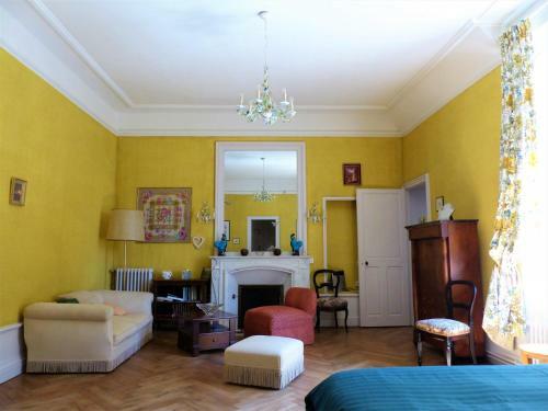 Hostal Ch�teau Des Chevaliers De Londigny