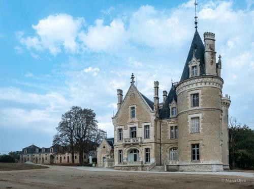 Hostal Ch�teau Des Chevaliers De Londigny