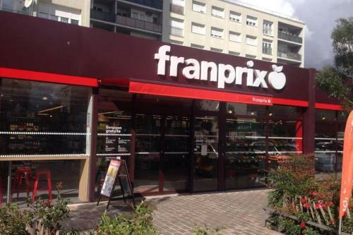 Apartamento Studio Confort Tout �quip�, Wifi, Proche Orly Massy Paris