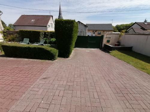 La Cl� Des Champs