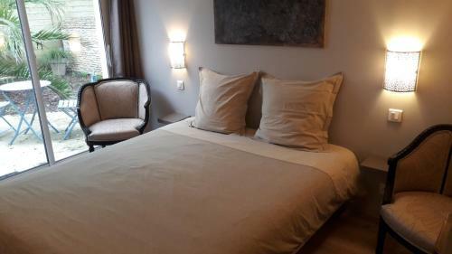 Bed & Breakfast La Chambre � Z'amis