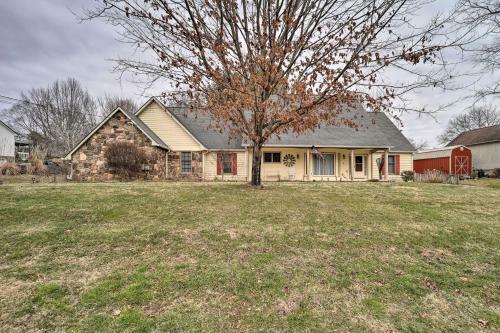 Johnson City Family Home With Front Porch!