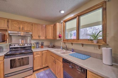 Johnson City Family Home With Front Porch!