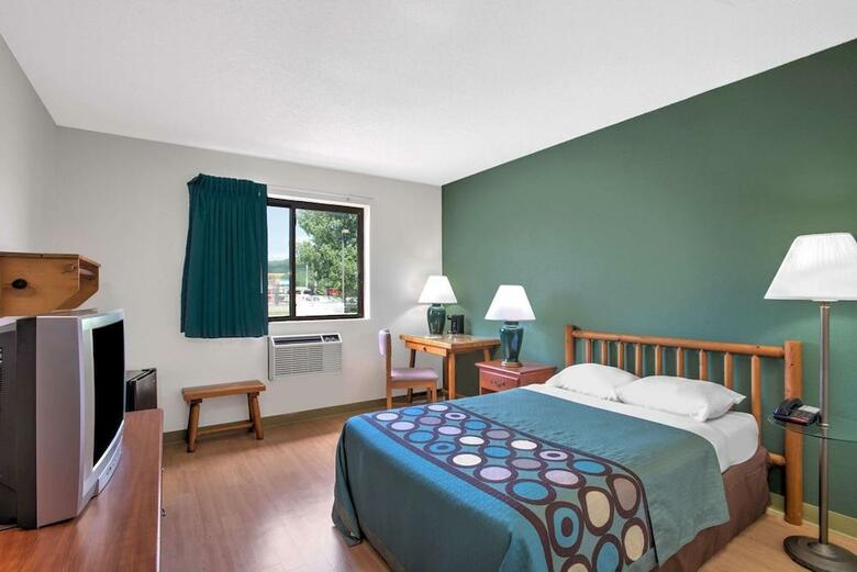 Hotel Super 8 Ticonderoga