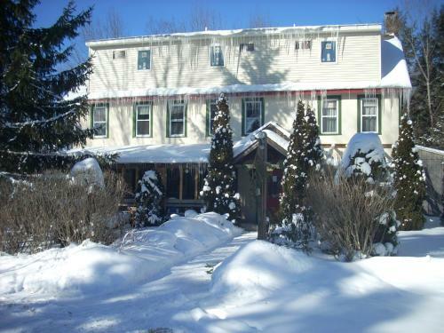 Gateway Lodge