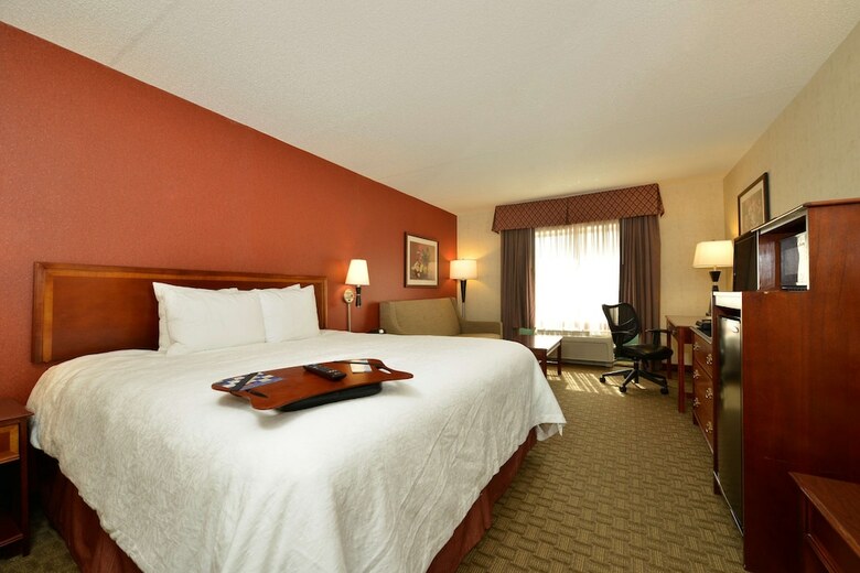 Hotel Hampton Inn East Aurora