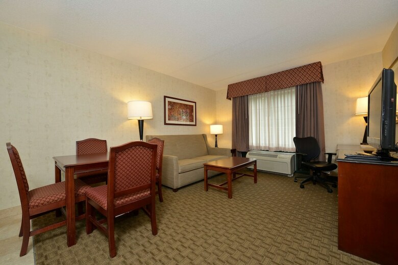 Hotel Hampton Inn East Aurora