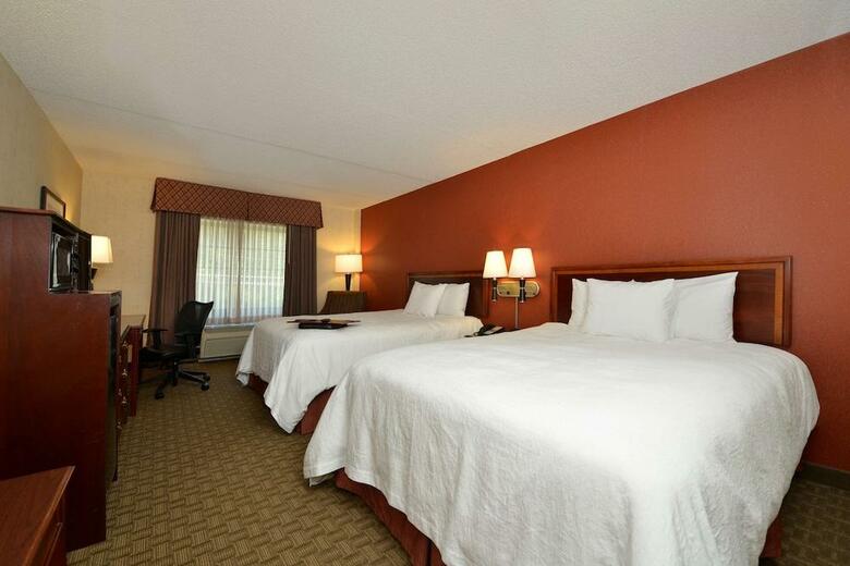 Hotel Hampton Inn East Aurora